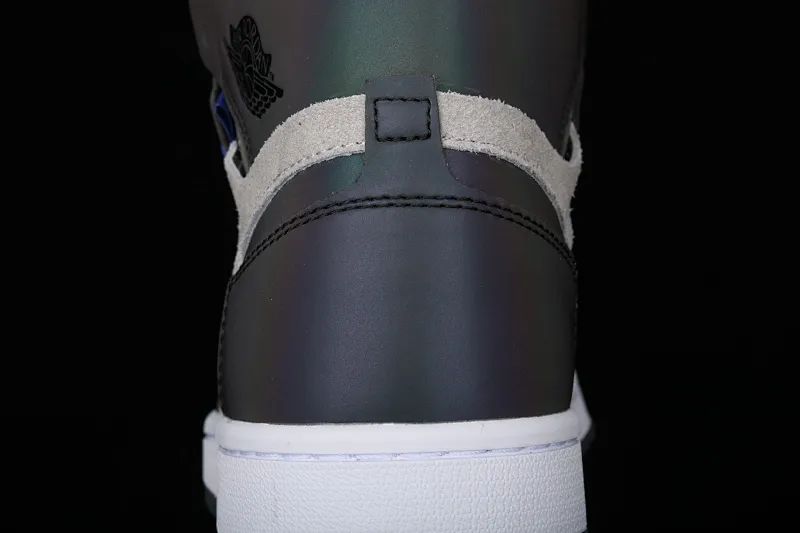 All Categories Air Jordan Jordan Series Basketball Shoes Air Jordan 1 High LPL x Air Jordan 1 Zoom Comfort "Iridescent" AJ1 Joe 1 Joint League of Legends Theme Basketball Shoes DD1453-001